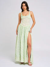 Livette - Floral Pattern Maxi Dress