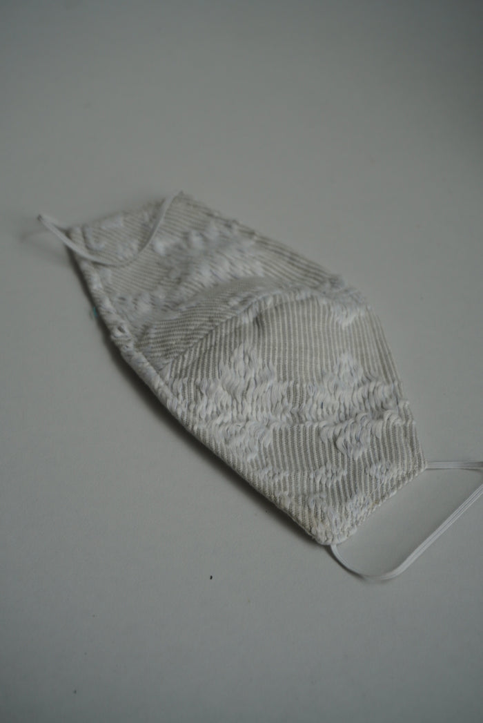Off White Pinilian