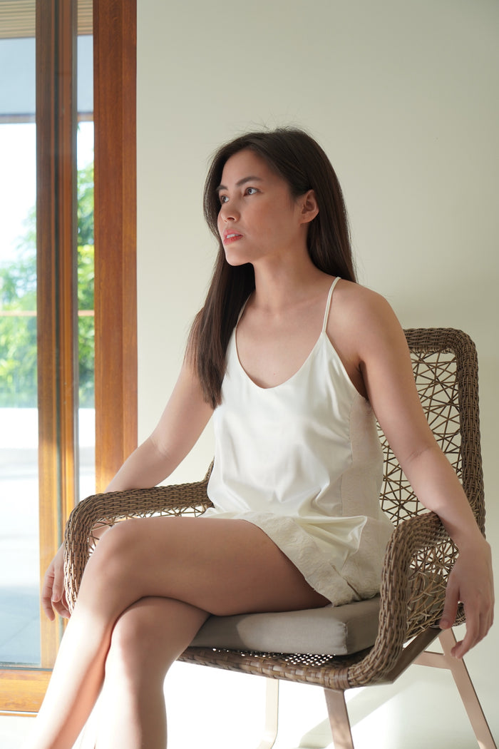 White sleeveless shorts set