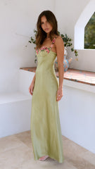 Fiona - Elegant Maxi Dress with Floral Details
