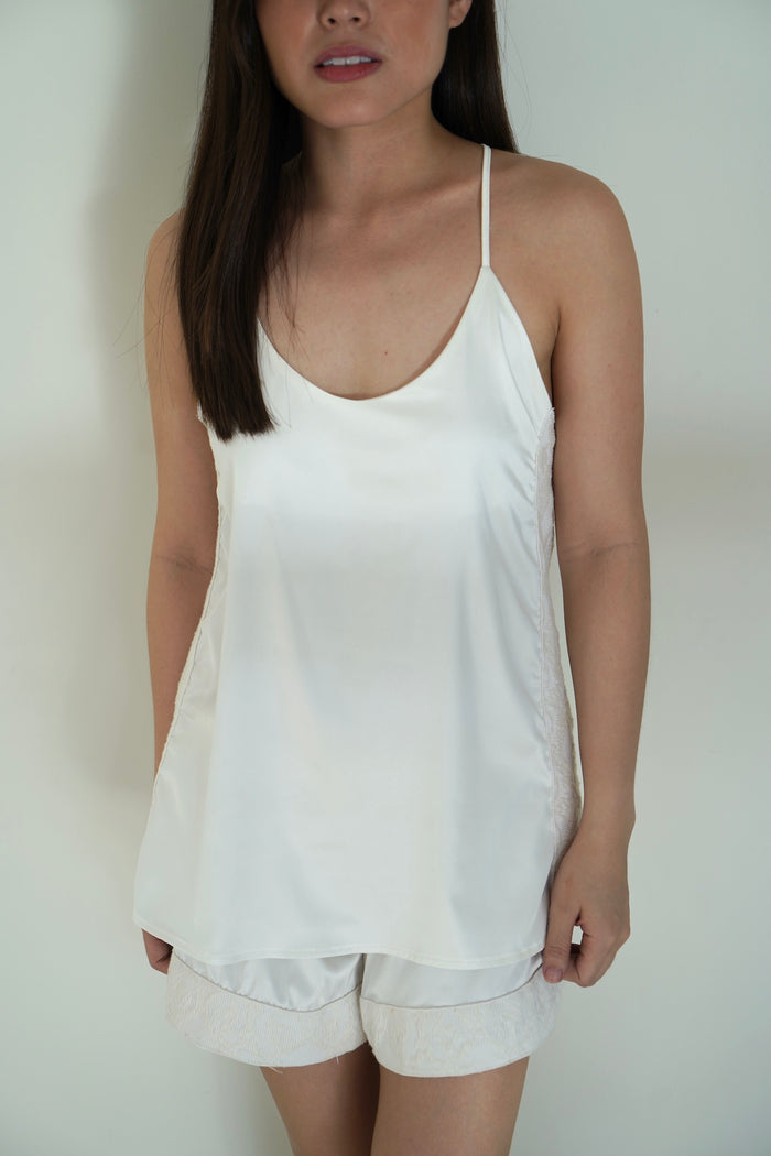 White sleeveless shorts set